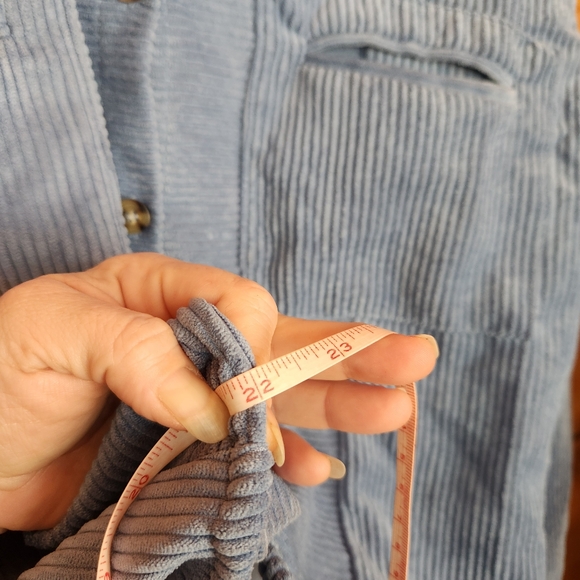 Jolie & Joy Blue Crop Corduroy Jacket Pocket Oversize Terrycloth Shacket Size S - Picture 9 of 10
